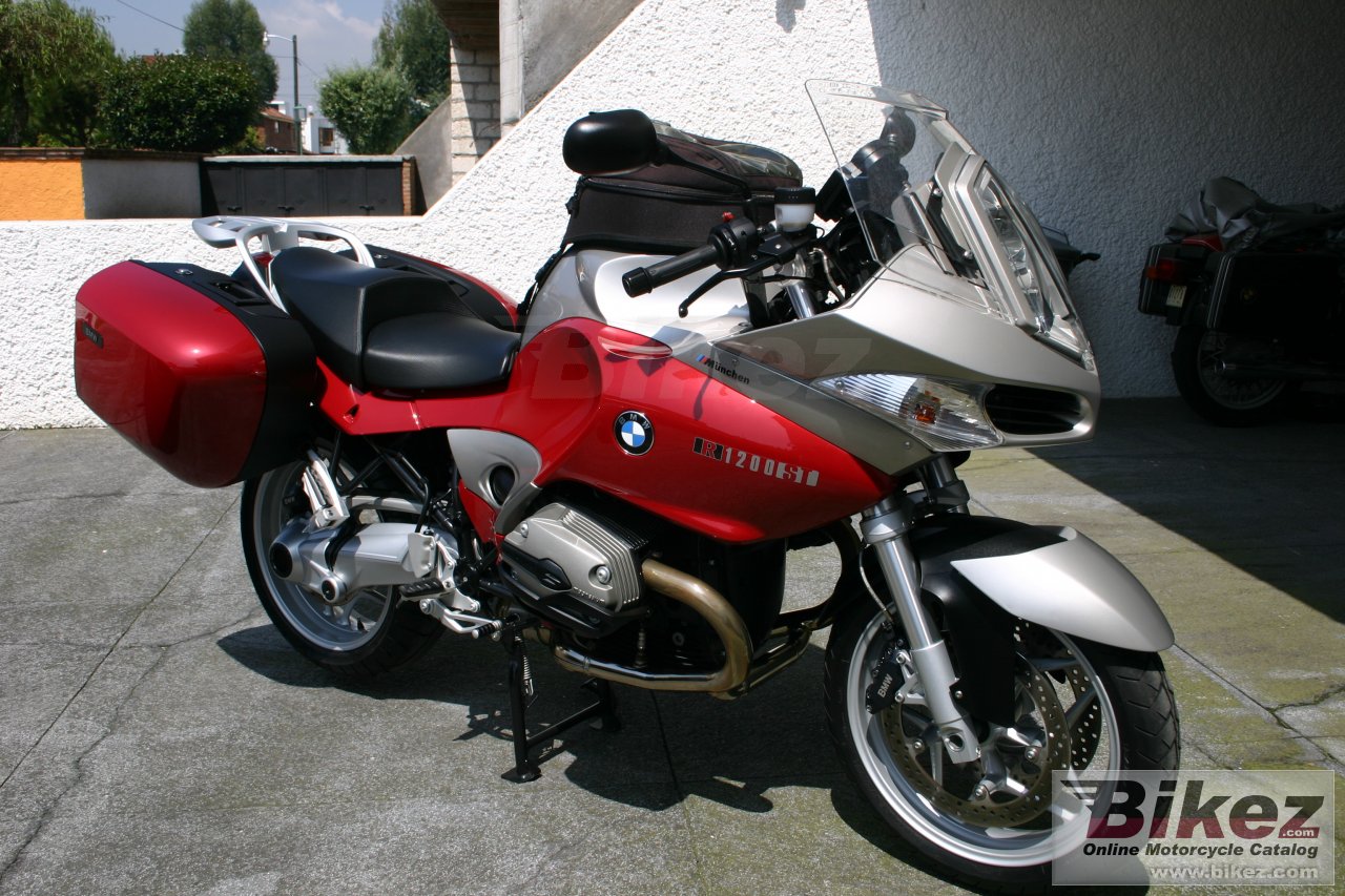 R 1200 St