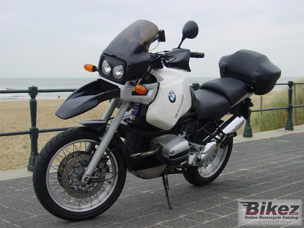 R 850 Gs