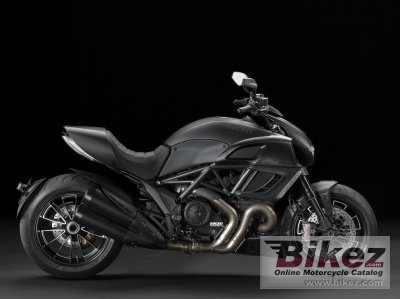 Diavel Dark