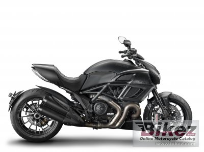 Diavel Dark