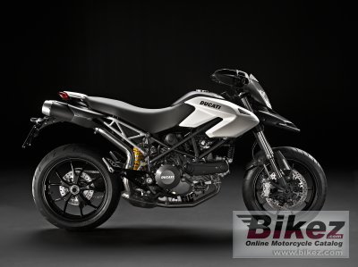 Hypermotard 796