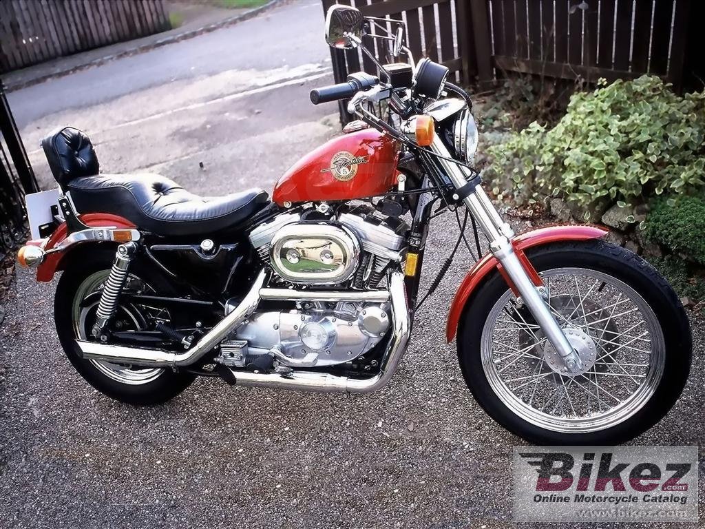 883 Sportster Standard