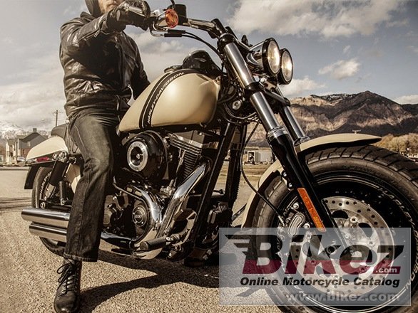 Dyna Fat Bob Dark Custom