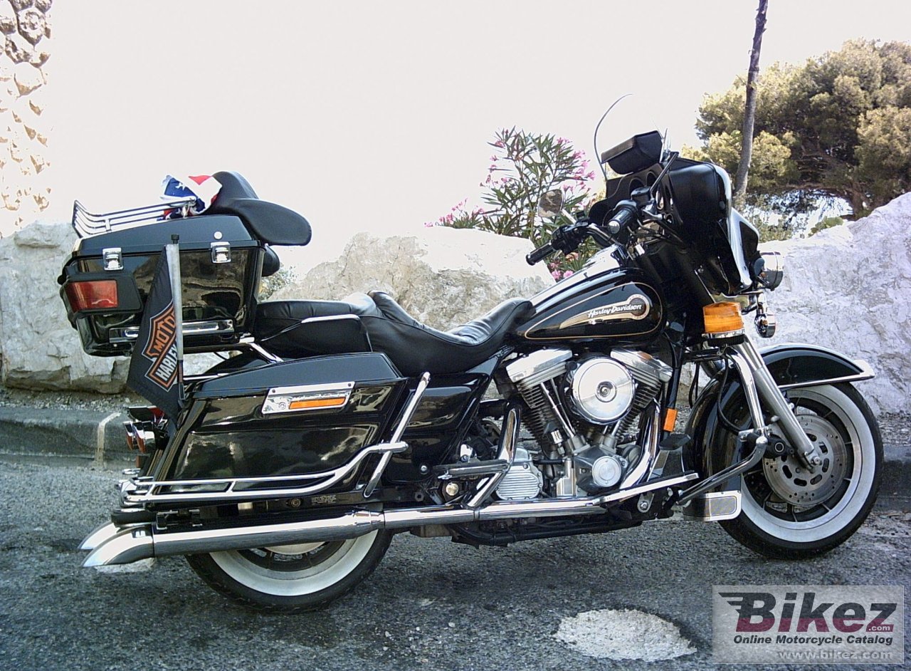 Electra Glide Standard