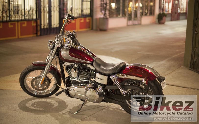 Street Bob Dark Custom