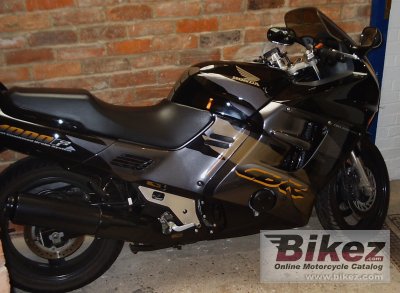 Honda Cbr 1000 F