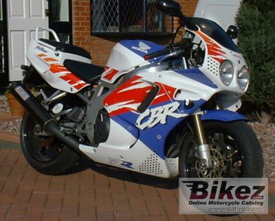 Cbr 900 Rr Reduced Effect