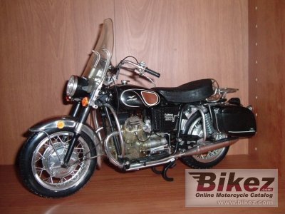 Guzzi V 7 850 California