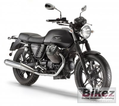 Guzzi V7 Stone