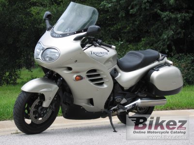 Triumph Trophy 900