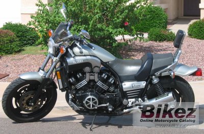 Yamaha V Max 1200
